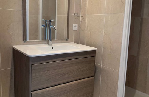 Bastia Apartamento | Appartement Dans les Hauteurs de Bastia, Quartier Calme Proche du Centre Ville