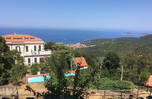 Marciana Apartamento | Appartement Dans Propriété Historique, Avec un Parc Avec Piscine