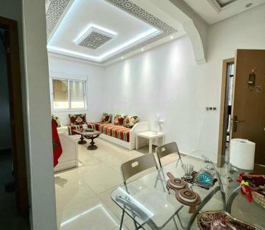 Hjar Ennhal Apartamento | Appartement dans résidence à 2 pas de la mer et parking