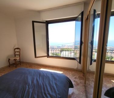 Beausoleil Apartamento | Appartement dans villa provençale avec terrain de boules vue imprenable sur monaco