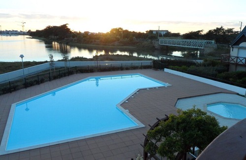 Guerande Apartamento | Appartement de Charme Dans Résidence Sécurisée Avec Balcon et Piscine Chauffée