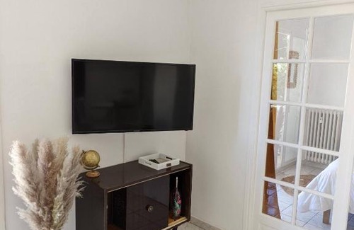 Hyeres City Centre Apartamento | Appartement de charme - Hyères prox plages