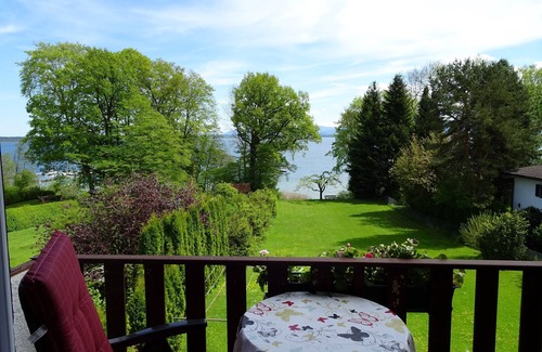 Gollenshausen a.Chiemsee Apartamento | Apartamento 2 - 21 m 2 - Nos vemos. Vista a la montaña - balcón con sol de la mañana