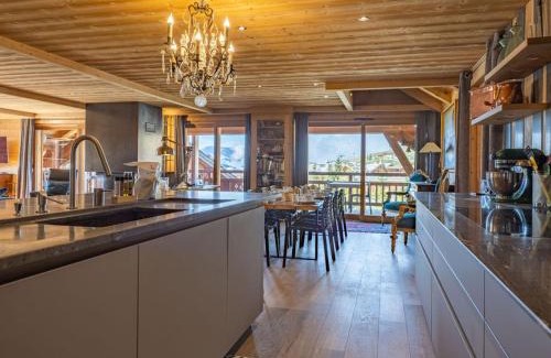 Cognet Apartamento | Appartement de luxe à l'Alpe d'Huez, sur les pistes, terrasses, parking, 175m² pour 8 personnes - FR-1-645-37