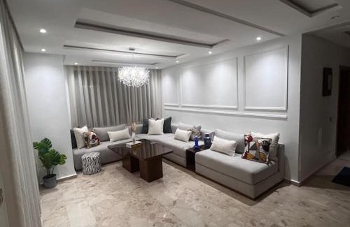 Ain Sebaa Apartamento | Appartement de luxe avec parking gratuit à Casablanca, Vue & Confort