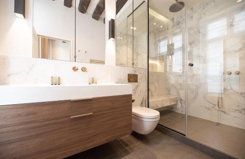 Quartier de la Place-Vendome Apartamento | Appartement de luxe d'une chambre près du Louvre II