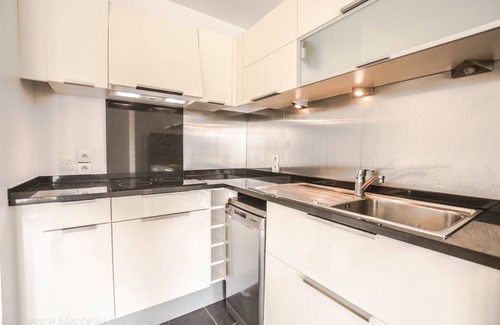 Bois-Colombes Apartamento | Appartement de Standing à 10 de Paris Centre Saint Lazare et la Défense
