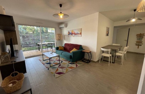 La Croix-Valmer Apartamento | Appartement de Standing pour 4 Pers avec Jardin et Piscine à 500m de la Plage - FR-1-726-21