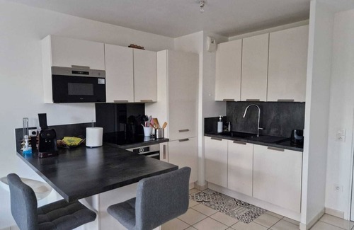 Le Bourget Apartamento | Appartement de Standing +parking