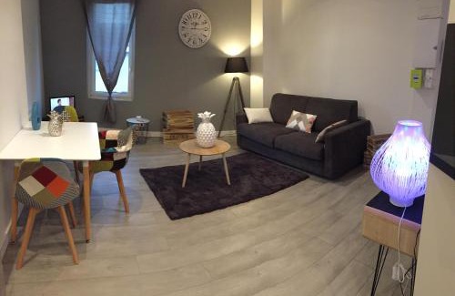 Begles Apartamento | Appartement des Nuages Jademarg