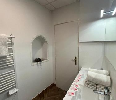 Centre Historique Apartamento | Appartement du Cloitre 1er