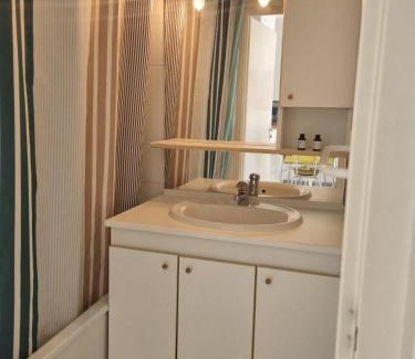 Ciboure Apartamento | Appartement du golf terrasse piscine tout à pied