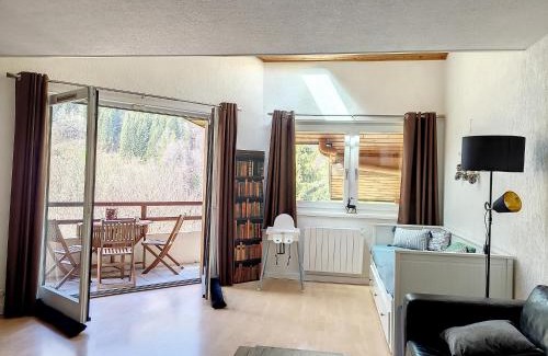 Saint-Jean-dʼAulps Apartamento | APPARTEMENT DUPLEX SPACIEUX -SAINT JEAN D'AULPS STATION-PROCHE MORZINE - 6-8 pers-RELAIS D7