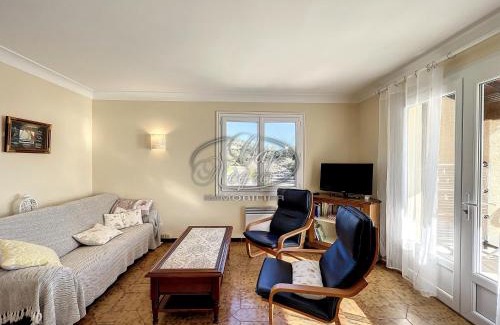 Cavaliere Beach Apartamento | Appartement duplex 4 personnes terrasse vue mer, proche plage de Cavalière - LE LAVANDOU