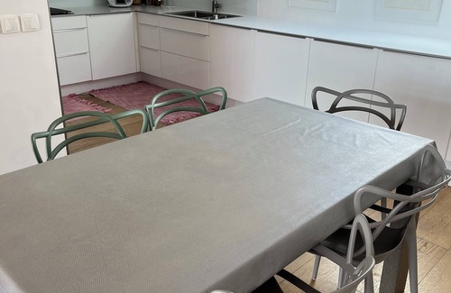 Saint-Lambert Apartamento | Appartement Duplex Quartier Bompard, vue mer et Proche Bonne-mère