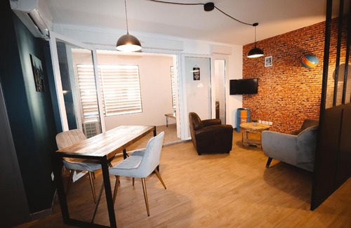 L'Isle-sur-la-Sorgue Apartamento | Appartement et Garage au Cœur de l'Isle