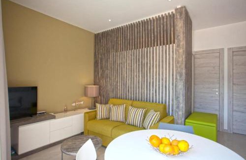 Lozari Apartamento | Appartement E RONDINELLE 2
