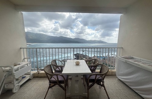 Tiuccia Apartamento | Appartement en Dernier Étage Avec Terrasse : vue mer Imprenable