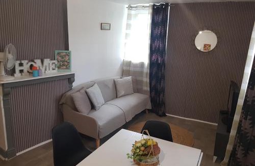 Saint-Junien Apartamento | Appartement en entier