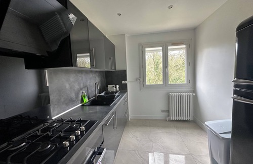 Haut Montmorency Apartamento | Appartement en Lisière de Forêt de Montmorency. Animaux de Compagnie Acceptés !