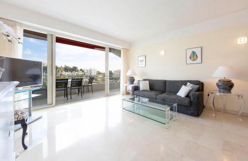 California - Pezou Apartamento | Appartement entièrement équipé de 105 m2 avec vue mer et collines