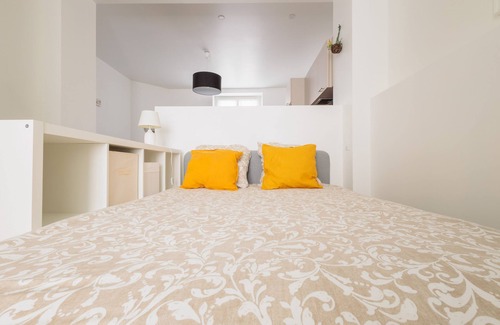 Dinan - Saint-Malo Apartamento | Le Chezy-Apartamento-Baño con ducha-Vista al Jardín