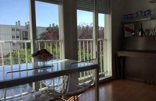 Rueil-Malmaison Apartamento | Appartement entier résidence calme à Rueil- Proche Paris