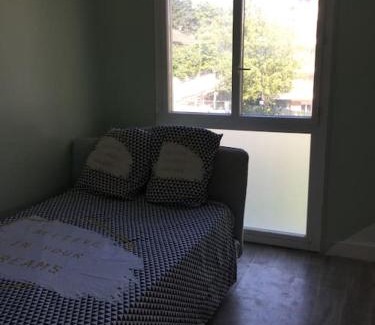 Rueil-Malmaison Apartamento | Appartement entier résidence calme à Rueil- Proche Paris