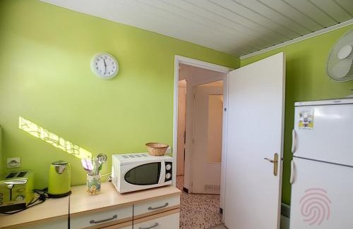 Lamalou-les-Bains Apartamento | Appartement F2 avec Wifi, ascenseur près des Thermes - FR-1-451-139