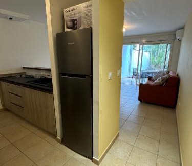 Saint-Andre Apartamento | Appartement F2 résidence calme avec piscine SAINT-ANDRE