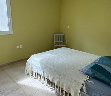 Saint-Andre Apartamento | Appartement F2 résidence calme avec piscine SAINT-ANDRE