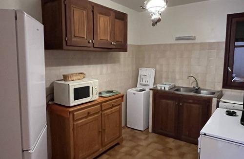 Tiuccia Apartamento | Appartement F3 à 3 mn à Pied de la Plage, Grand Jardin Propriété Fermée Digicode