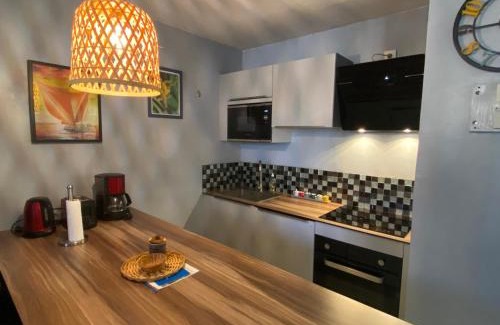 Pointe du Bout Apartamento | Appartement F3 à la Marina des Trois-Îlets, proche plage et commerces - FR-1-765-19