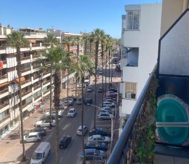 Cros-de-Cagnes Apartamento | Appartement F3 proche de la mer
