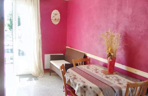 Montmartin-sur-Mer Apartamento | Appartement familial avec piscine à Montmartin-sur-Mer 54 m²