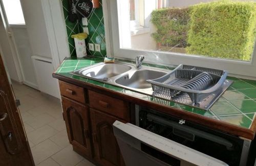 Merlimont-Plage Apartamento | Appartement Familial au RDC, Cour Sud, Parking, à 300m Plage - 2 Chambres, WiFi, Animaux OK - FR-1-376-107