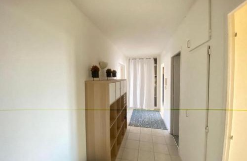 Le Bourget Apartamento | Appartement familial proche de Paris