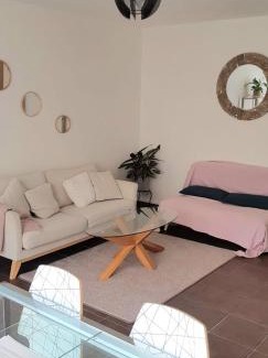 Le Bourget Apartamento | Appartement familial proche de Paris