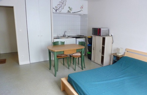 Bagneres-de-Bigorre Apartamento | Appartement Plain-pied Proche Thermes Parking Privée