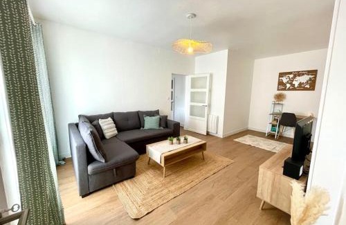 Bessines-sur-Gartempe Apartamento | Appartement centre-bourg de Bessines