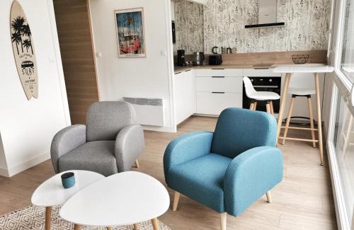 Cherbourg-en-Cotentin Apartamento | Appartement lumineux avec balcon et parking