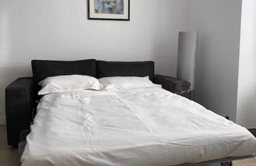 Dompierre-sur-Besbre Apartamento | Appartement proche du PAL