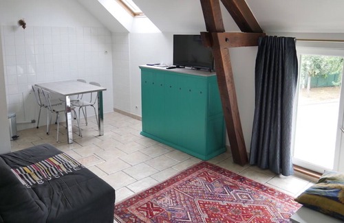 Germigny-des-Pres Apartamento | AppartHotel Cerviña-Apartamento-Habitación con desagüe