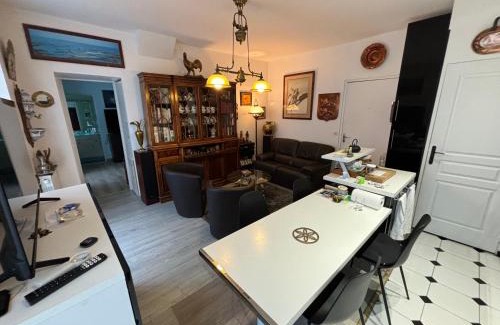 Granville Apartamento | Appartement