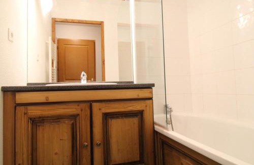 Val Cenis Apartamento | Appartement cosy 6 pers avec piscine, sauna, hammam - Val-Cenis, proche pistes et ESF - FR-1-508-97