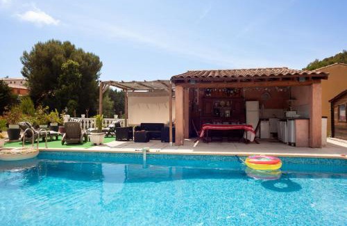 Roquefort-la-Bedoule Apartamento | Appartement Avec Piscine Et Cuisine