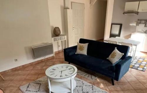 Saint-Bonnet-de-Mure Apartamento | Appartement jardin 4 couchages proche aéroport Groupama stadium eurexpo