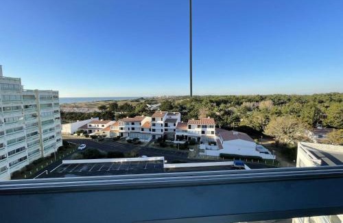 Saint-Hilaire-de-Riez Apartamento | Appartement cosy proche plage avec balcon et vue mer - FR-1-224C-48