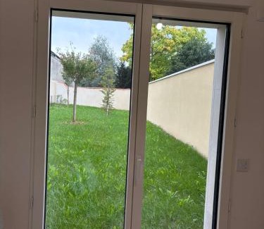 La Varenne Saint-Hilaire Apartamento | APPARTEMENT ST MAUR DES FOSSES proche quai de la Marne