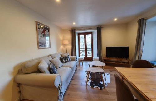 Sainte-Foy-Tarentaise Apartamento | Appartement Marquise de 110m2 avec vue et sauna à 10 min des pistes